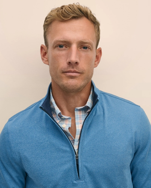 Performance Series Quarter-Zip Shirt