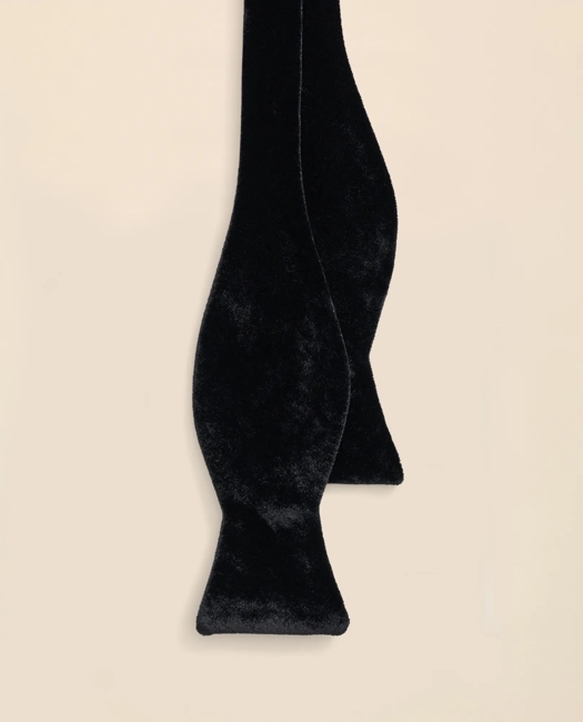 Formal Silk Blend Velvet Bow Tie