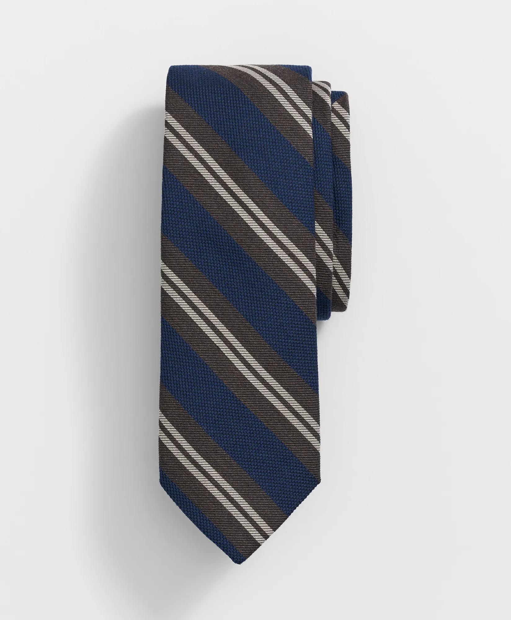 Blue-Brown