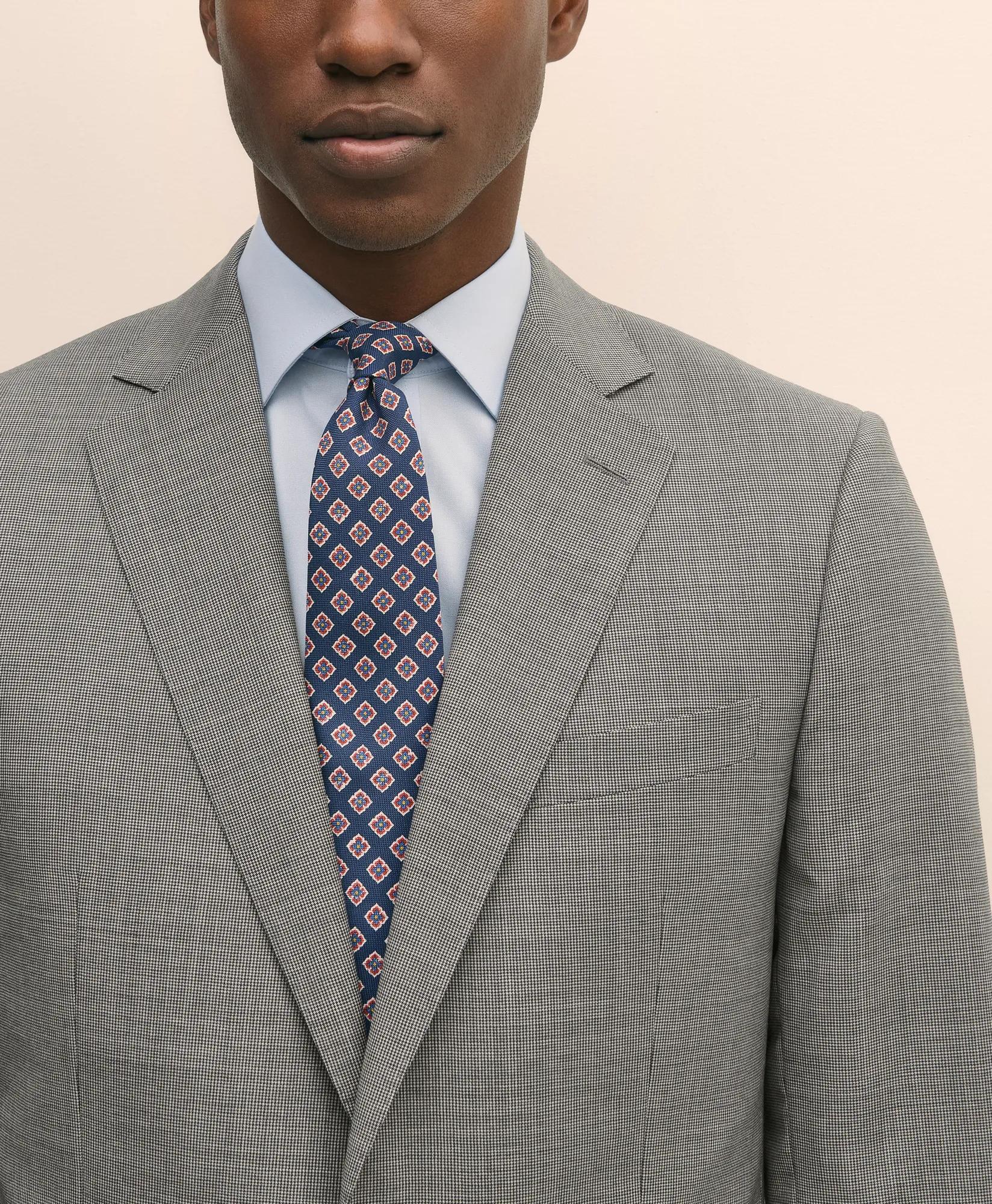 Classic Fit Wool Mini Houndstooth 1818 Suit