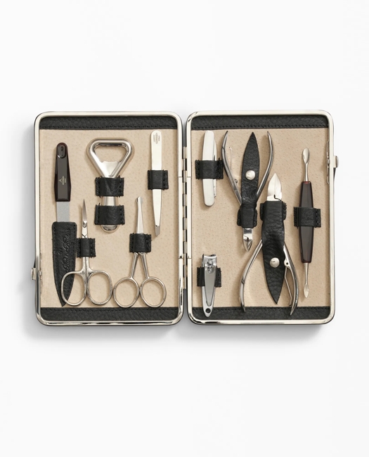 Stainless Steel Manicure Set With Calfskin Case