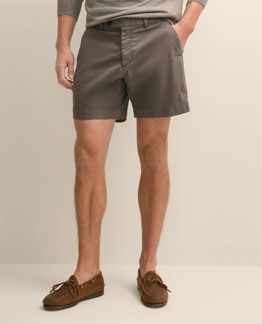 The 7" Friday Chino Short Pants