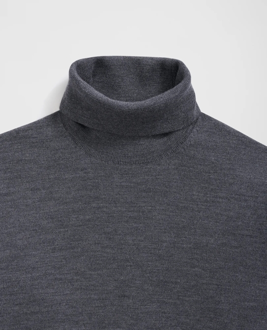 Ultimate Merino Wool Turtleneck Sweater
