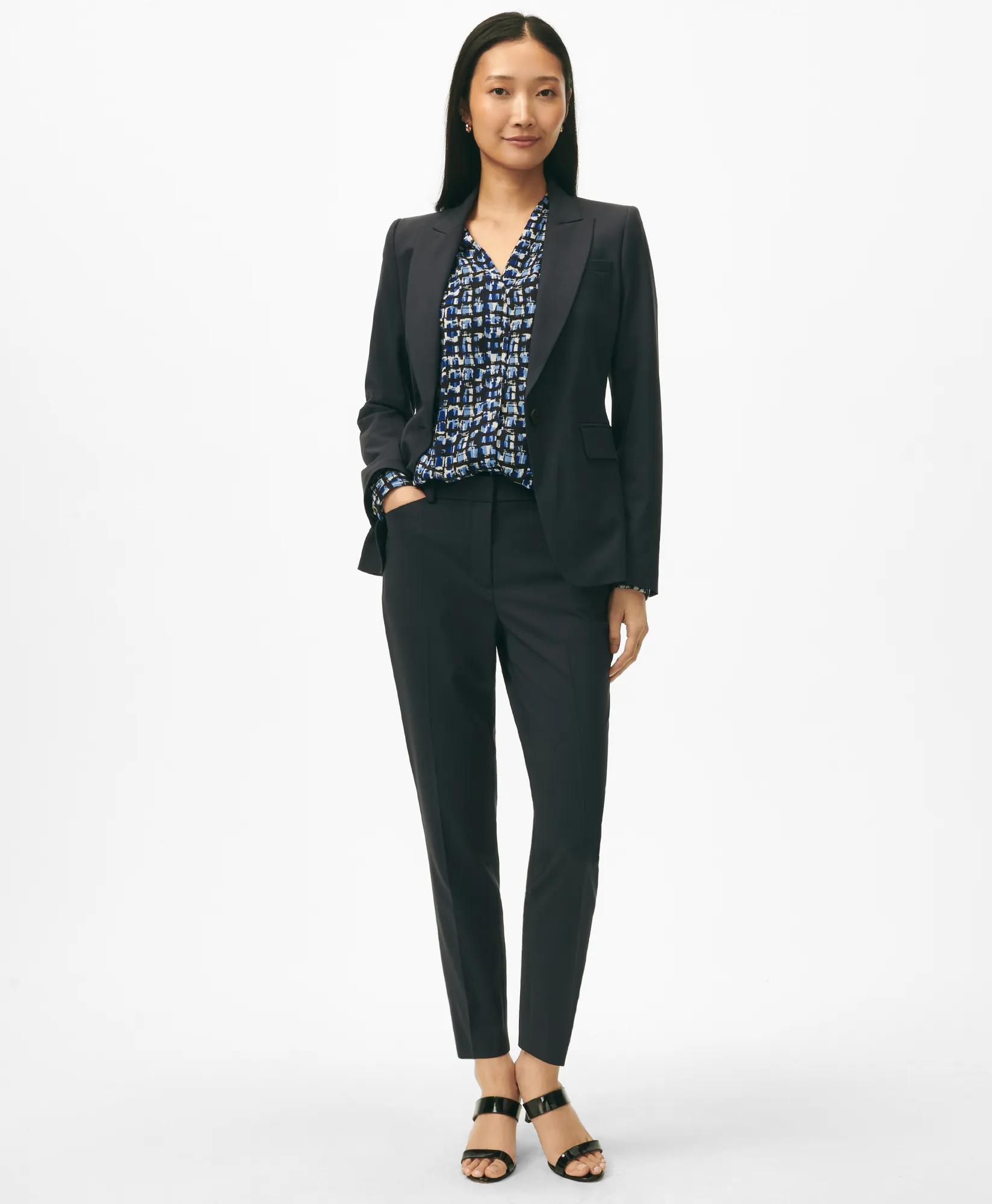 The Essentials Single-Breasted Peak Lapel in Wool Blend
