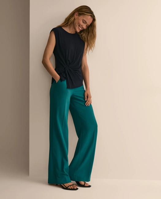 Jersey Sleeveless Waist-Twist Top