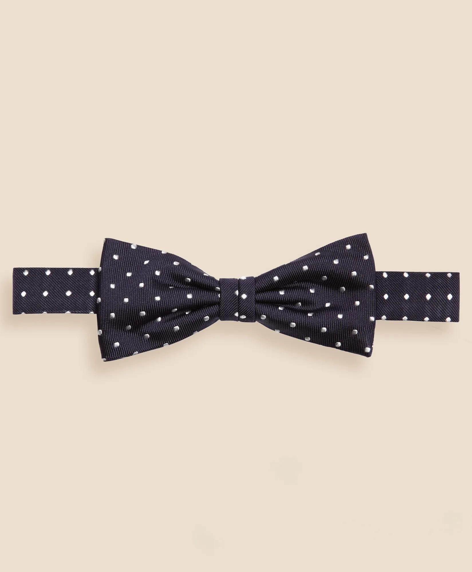 Dot Pre-Tied Bow Tie