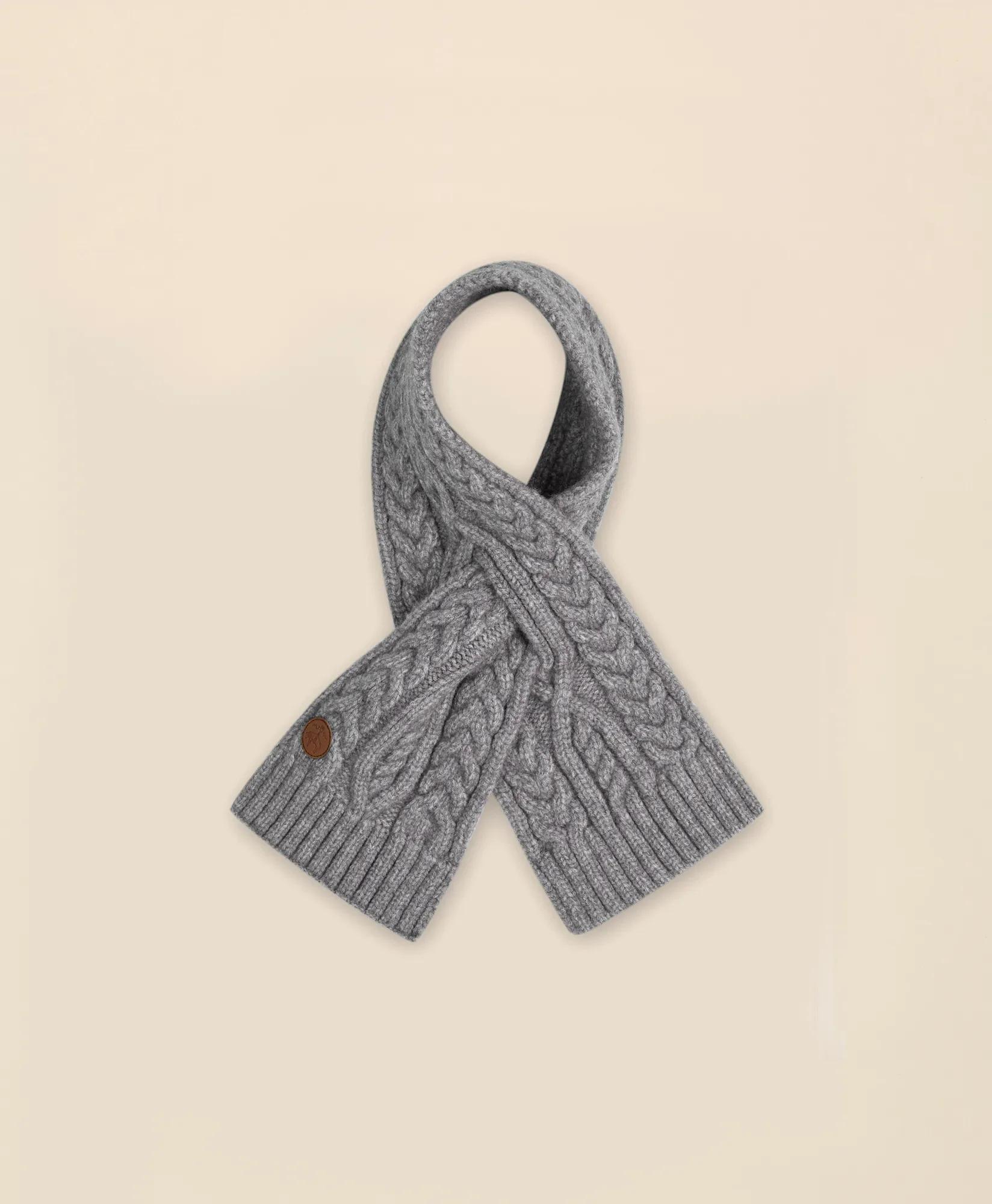 Kids Cable Knit Keyhole Scarf, image 1