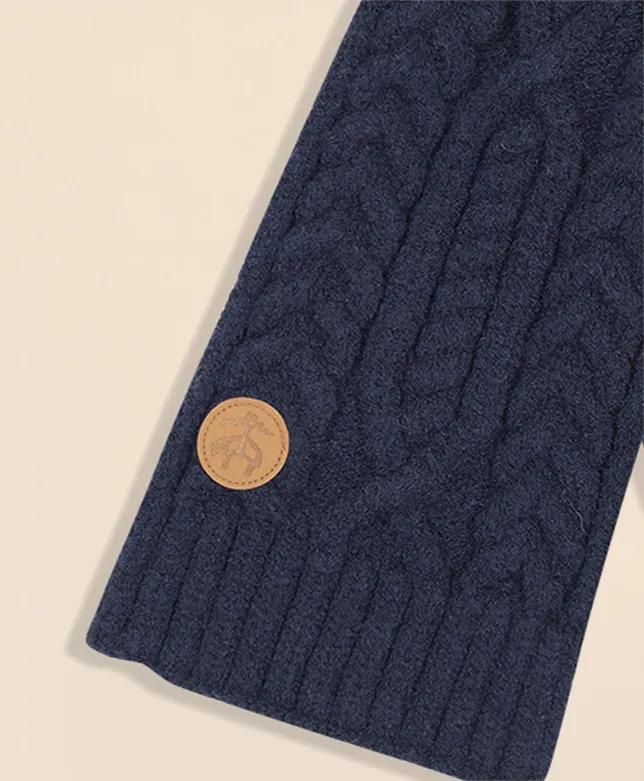 Kids Cable Knit Keyhole Scarf, image 2