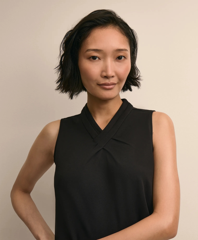 Cross-Neck Sleeveless Knit Top, image 3