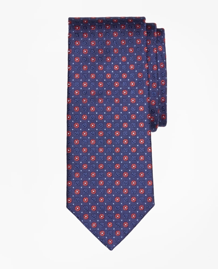 Framed Alternating Flower Tie