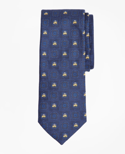 Medallion and Fleece Tie