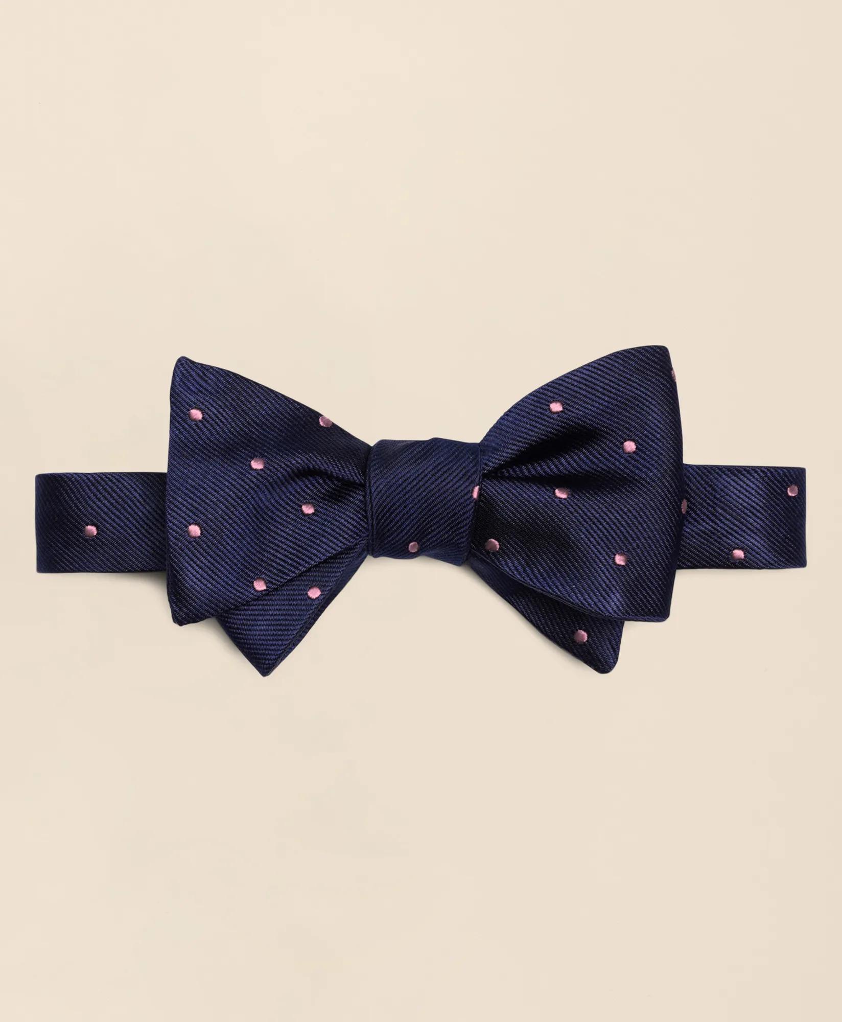 Dot Bow Tie, image 1