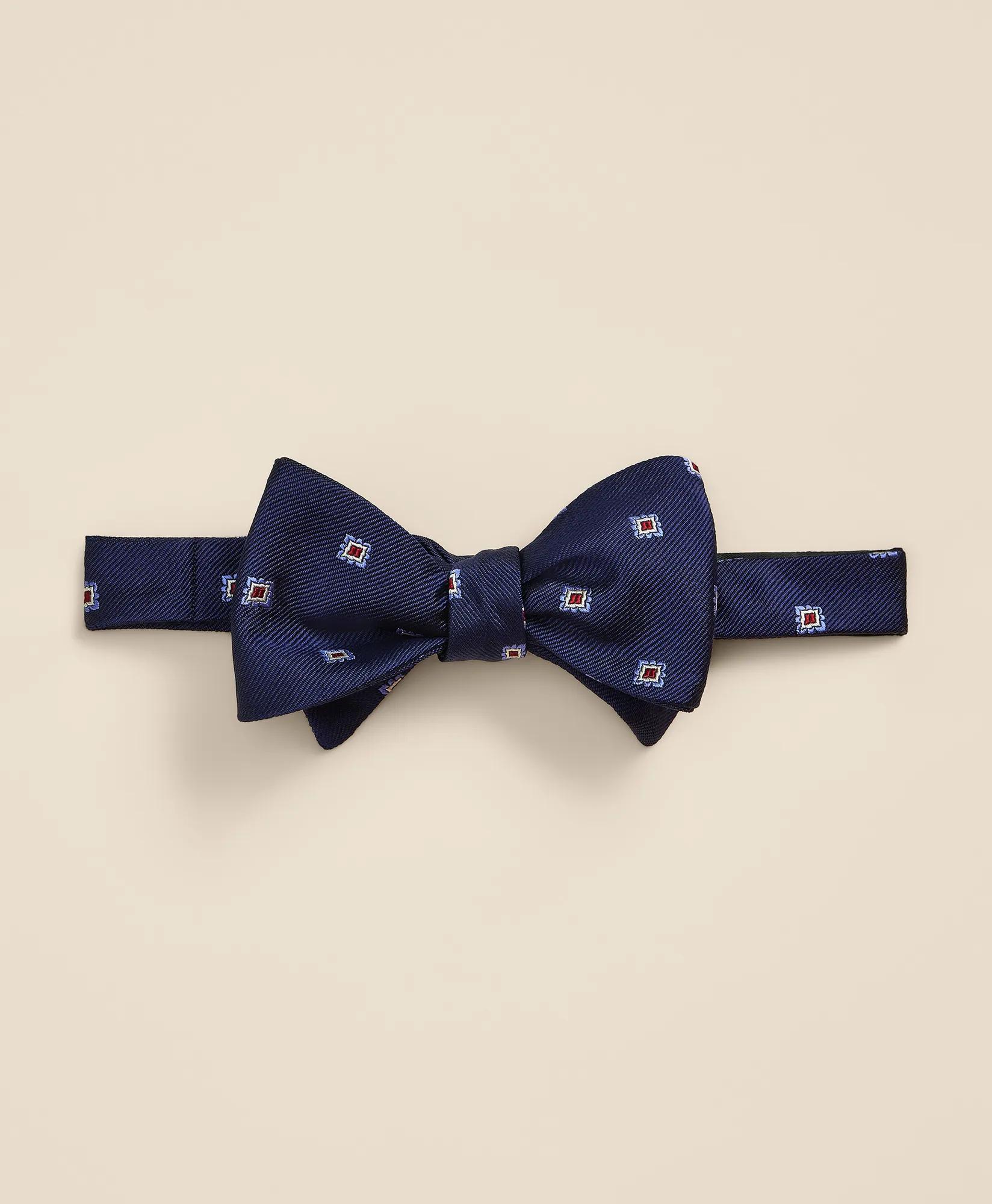 Silk Foulard Bow Tie, image 1