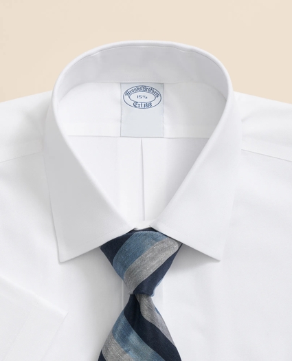 Stretch Supima® Cotton Non-Iron Ainsley Collar, Short-Sleeve Dress Shirt, image 2