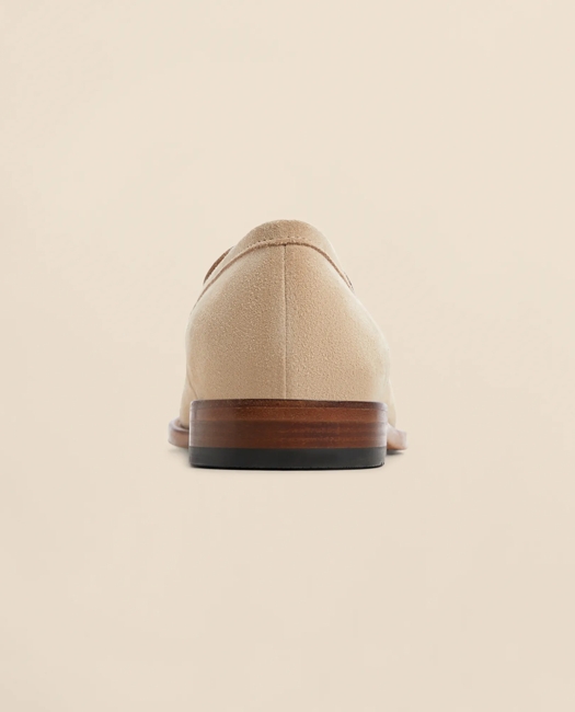 Shop Men's Shoes | Loafers, Boots, & Dress Shoes | Brooks