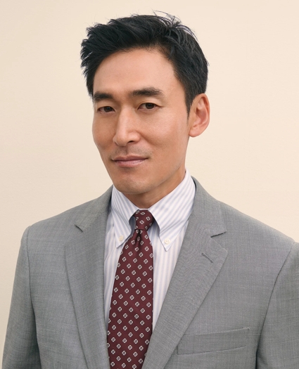 Traditional Fit  Wool Sharkskin 1818 Suit, image 4