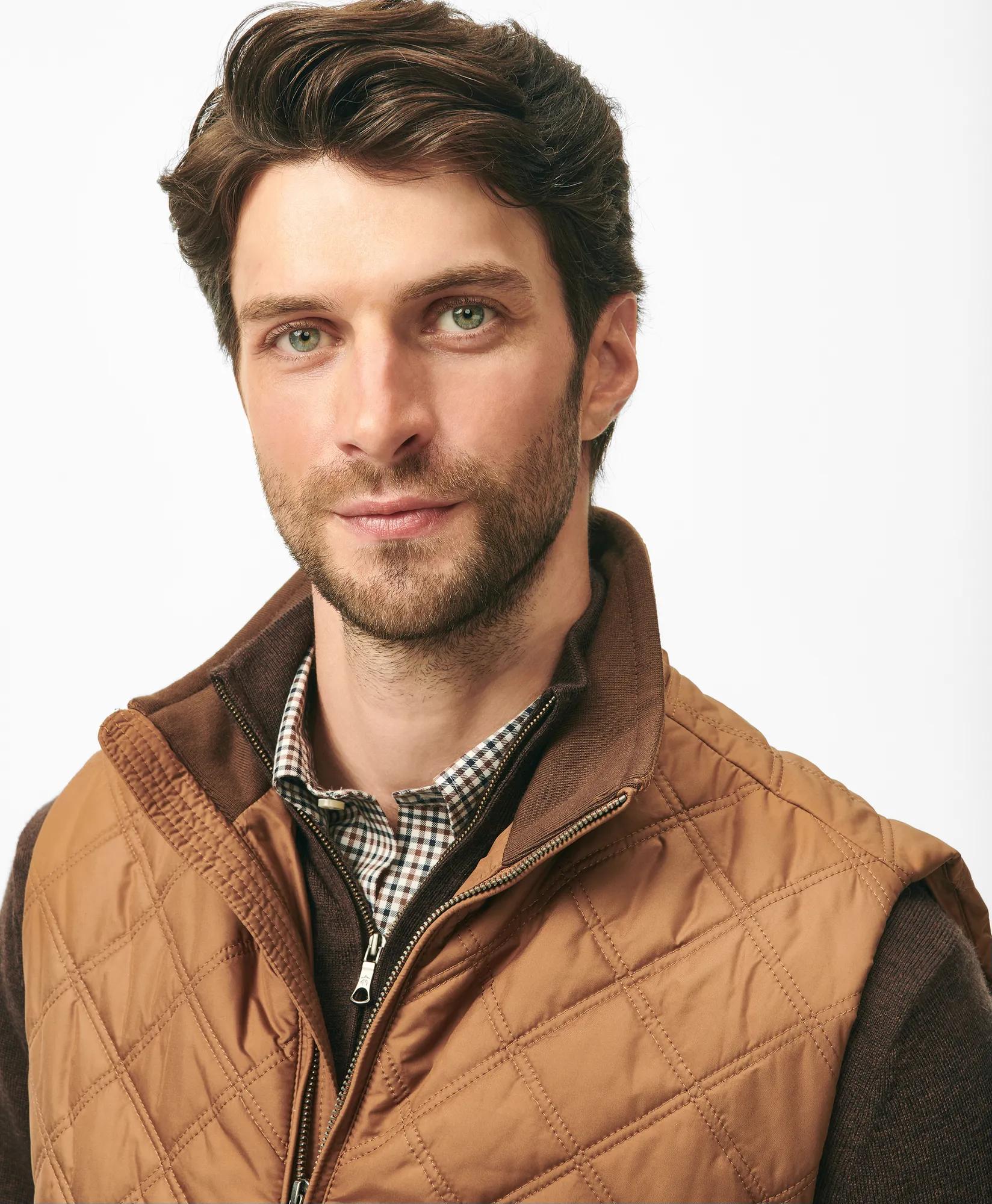 Paddock Diamond Quilted Vest, image 2