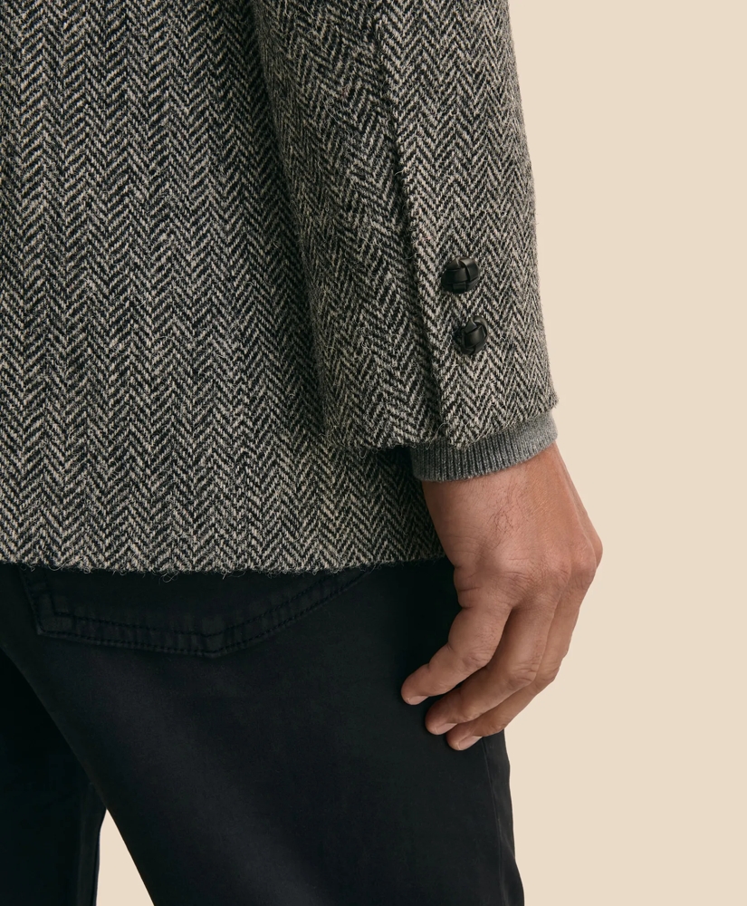 1818 No. 1 Sack Sport Coat in Herringbone Harris Tweed