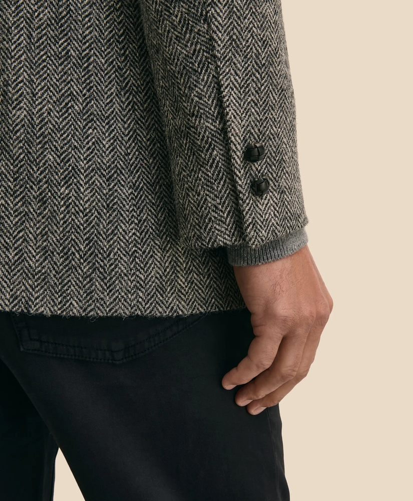 No. 1 Sack Sport Coat in Herringbone Harris Tweed