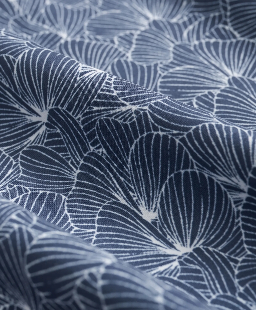 Performance Series Leaf Print Polo Shirt, image 3