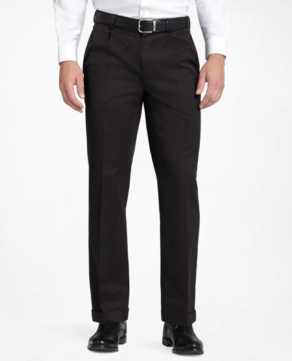 Thompson Fit Pleat-Front Lightweight Advantage Chinos&reg;, image 1