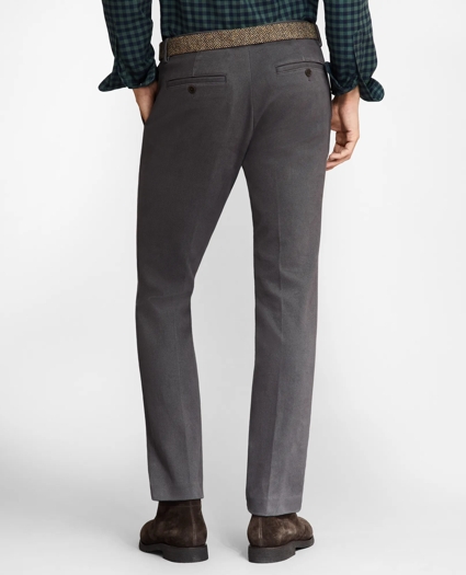 Soho Fit Brushed Twill Stretch Chinos, image 3