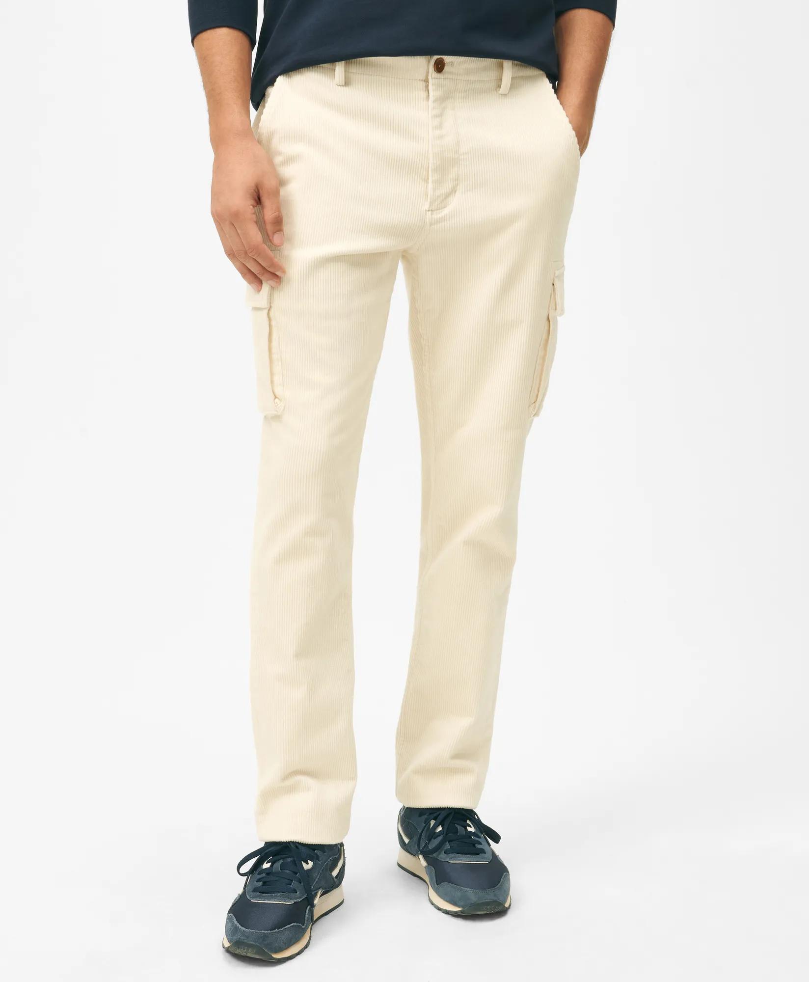 Modern Cargo Pants in Wide-Wale Corduroy