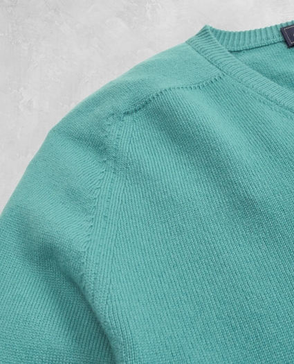 Golden Fleece&reg; 3-D Knit Cashmere V-Neck Sweater, image 3