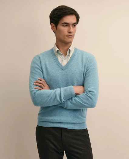 3-Ply Cashmere V-Neck Sweater, image 1