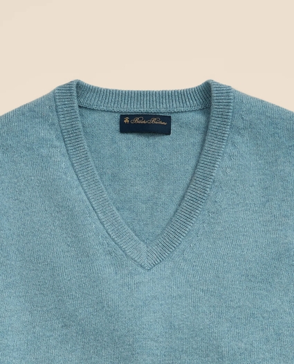 3-Ply Cashmere V-Neck Sweater, image 5
