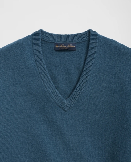 3-Ply Cashmere V-Neck Sweater, image 2