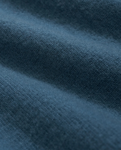 3-Ply Cashmere V-Neck Sweater, image 3