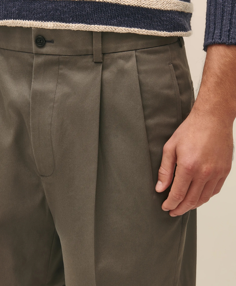 8" Pleat Front Stretch Advantage Chino® Shorts, image 3