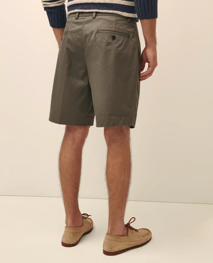 8" Pleat Front Stretch Advantage Chino® Shorts, image 4