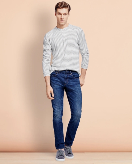 901 Slim Straight Jeans in Indigo Denim, image 2