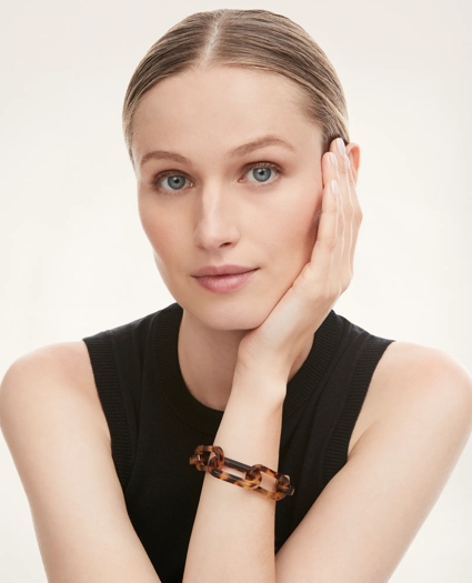 Tortoise Link Bracelet