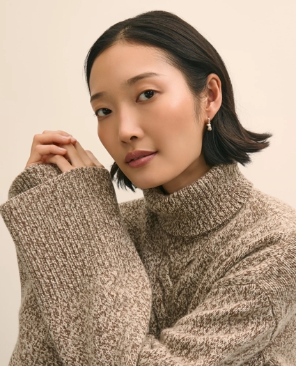 Gold-Toned Hoop Earrings with Drop Faux Pearls, image 2