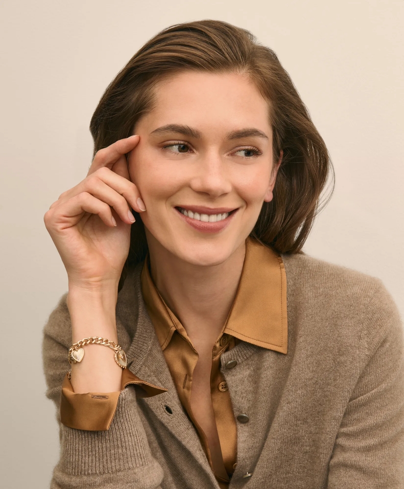 Gold-Toned Heart Charm Bracelet, image 3