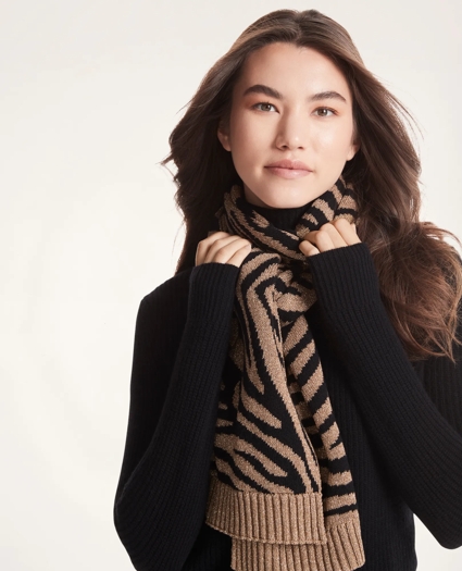 Year of the Tiger Knit Scarf, image 1