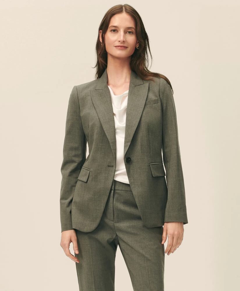 The Essentials Single-Breasted Peak Lapel in Wool Blend, image 3
