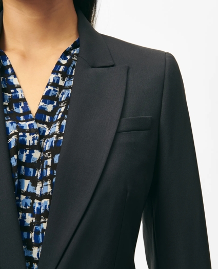 The Essentials Single-Breasted Peak Lapel in Wool Blend, image 5
