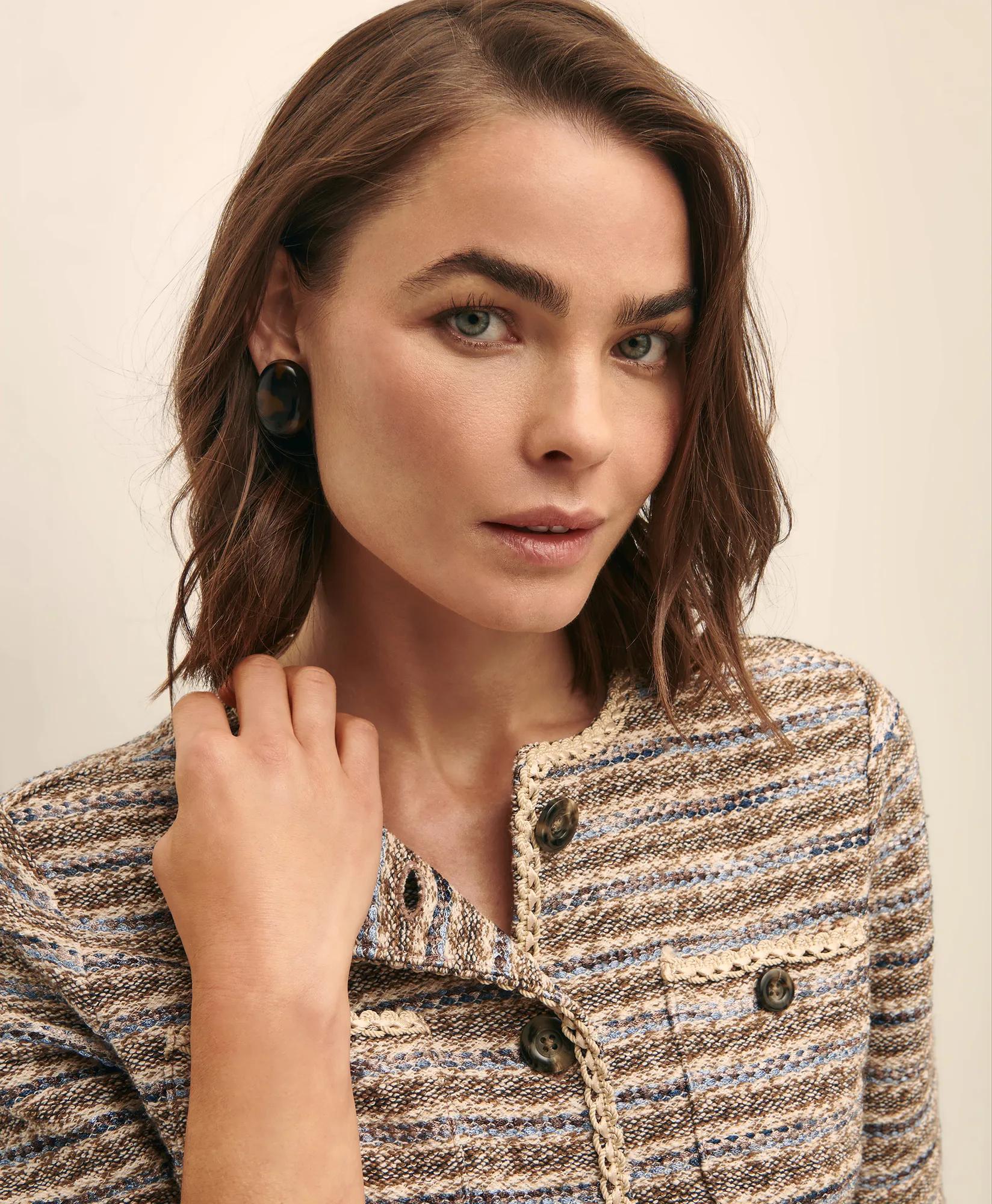 Cropped Boucle Knit Lady Jacket