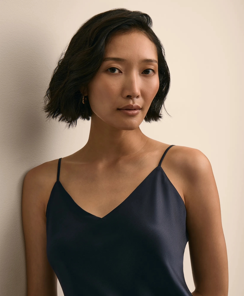 V-Neck Cami in Washable Silk Charmeuse, image 3