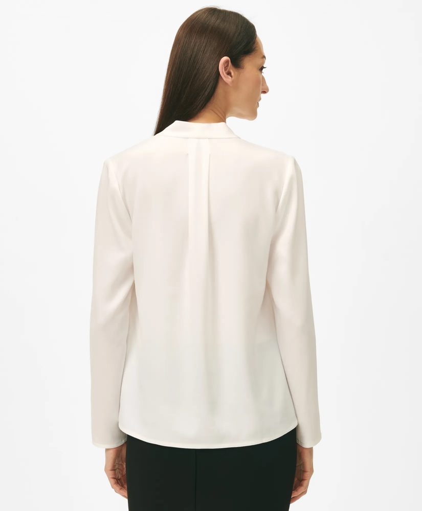 Concealed-Placket Blouse in Crepe, image 3