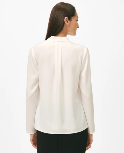 Concealed-Placket Blouse in Crepe, image 3