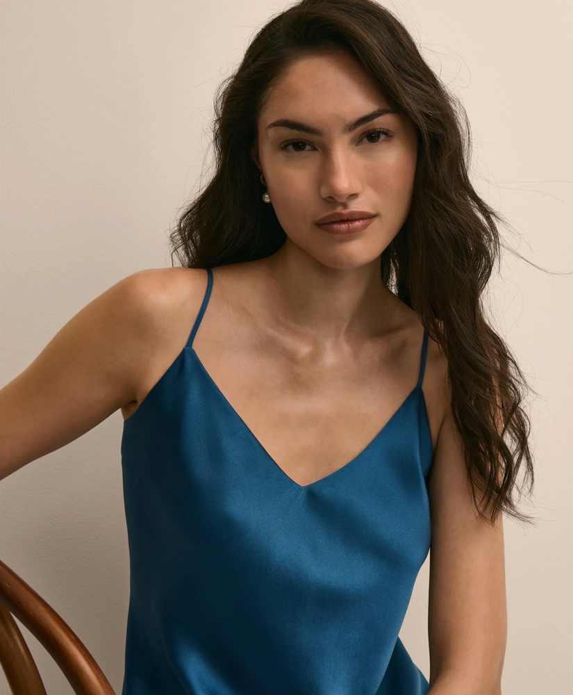 V-Neck Cami in Washable Silk Charmeuse, image 3