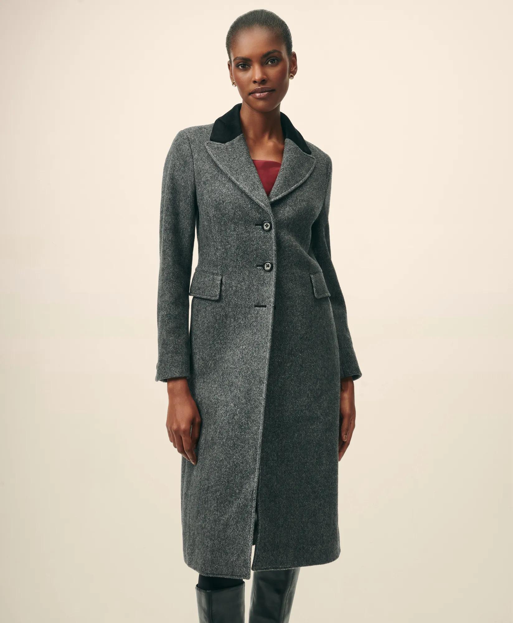 Chesterfield Coat in Wool Blend secondary