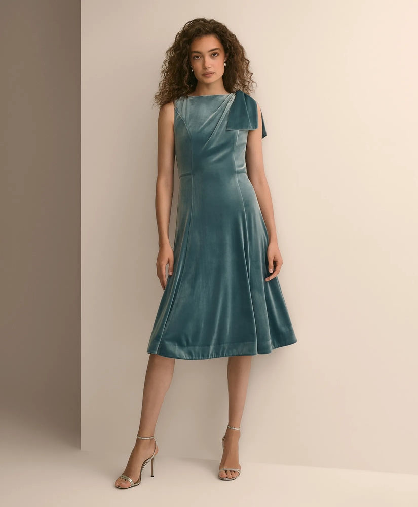 Velvet Bow-Shoulder Gown, image 3