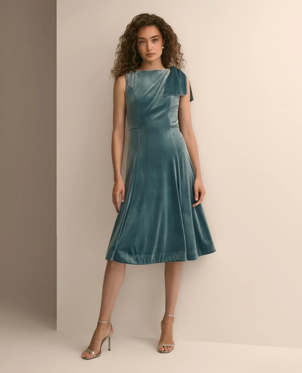 Velvet Bow-Shoulder Gown, image 3