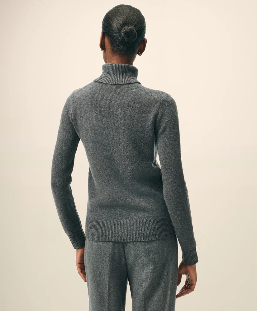 Cashmere Turtleneck